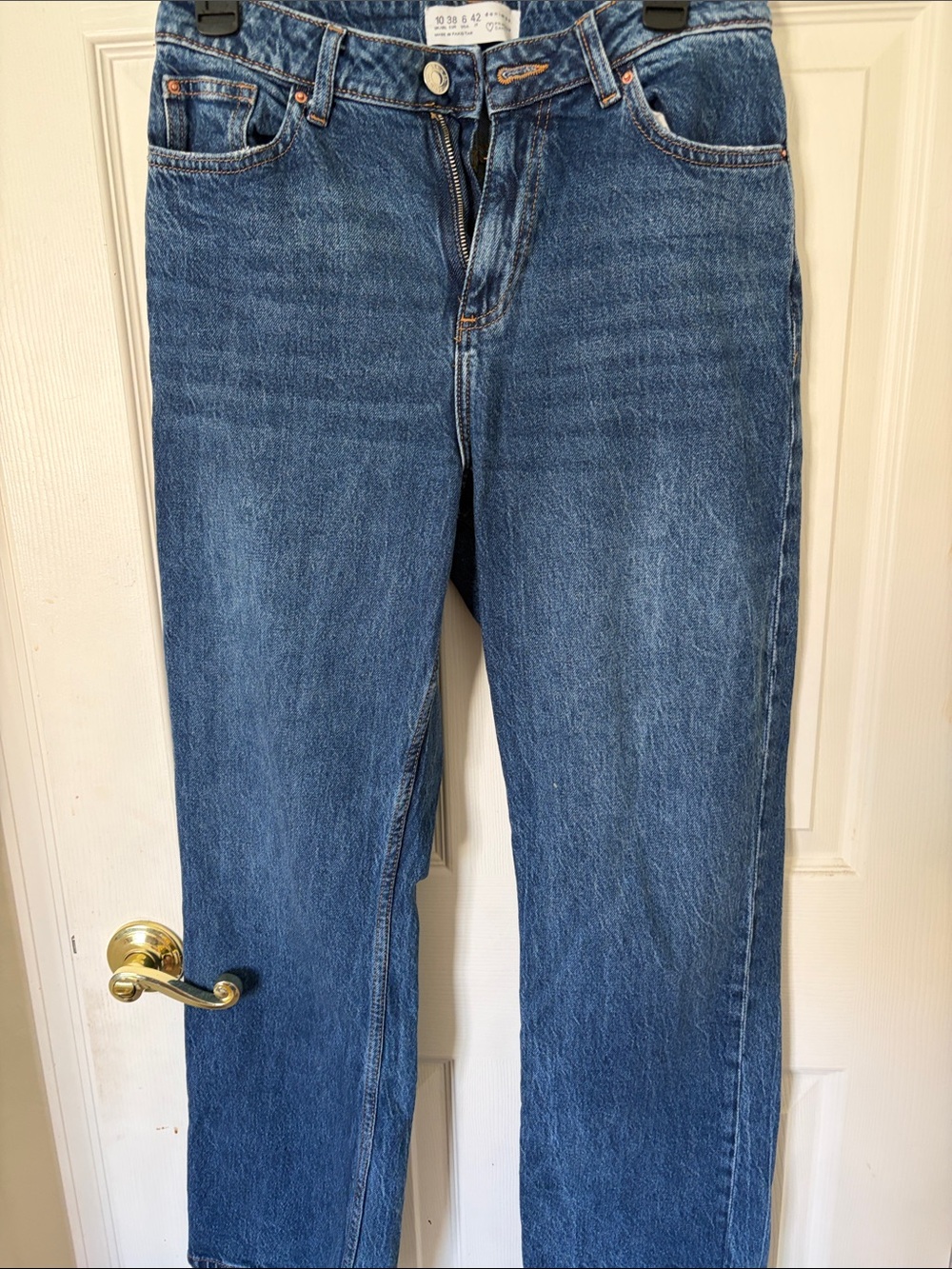 Primark Classic Straight-Leg Denim Jeans in Mid Blue size 6